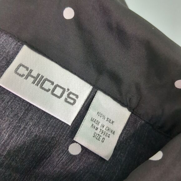 CHICO'S Women SZ 0 Medium Button Up 100% Silk Black Polka Dot Long Sleeve Collar - Picture 5 of 5